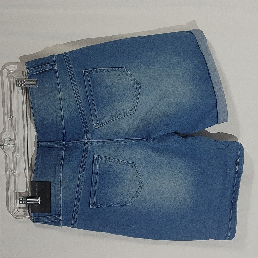 Copperflash Mid Rise Bermuda Shorts - Picture 2 of 9